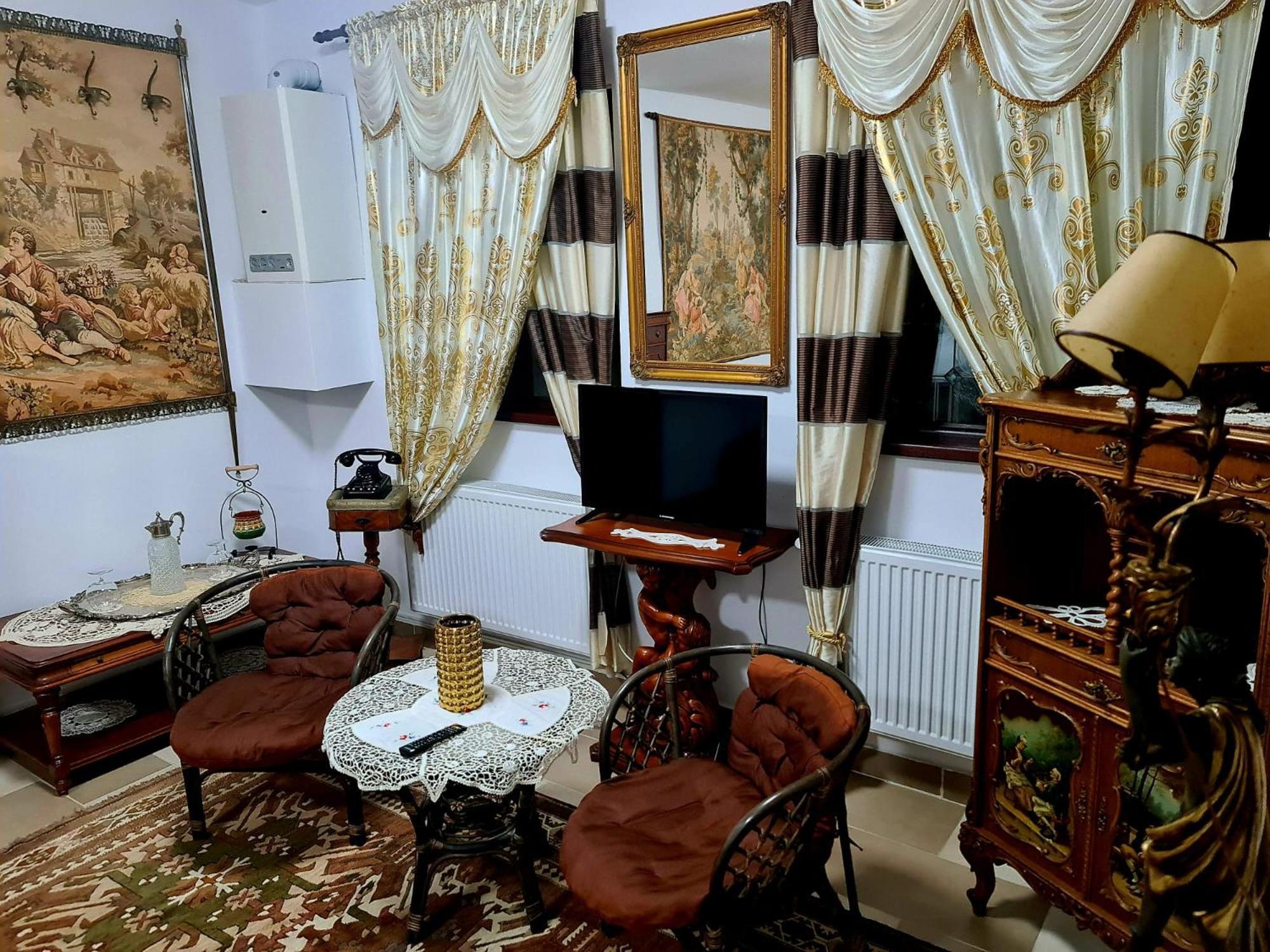 Hotel Armenopolis - Adults Only Gherla Exterior foto