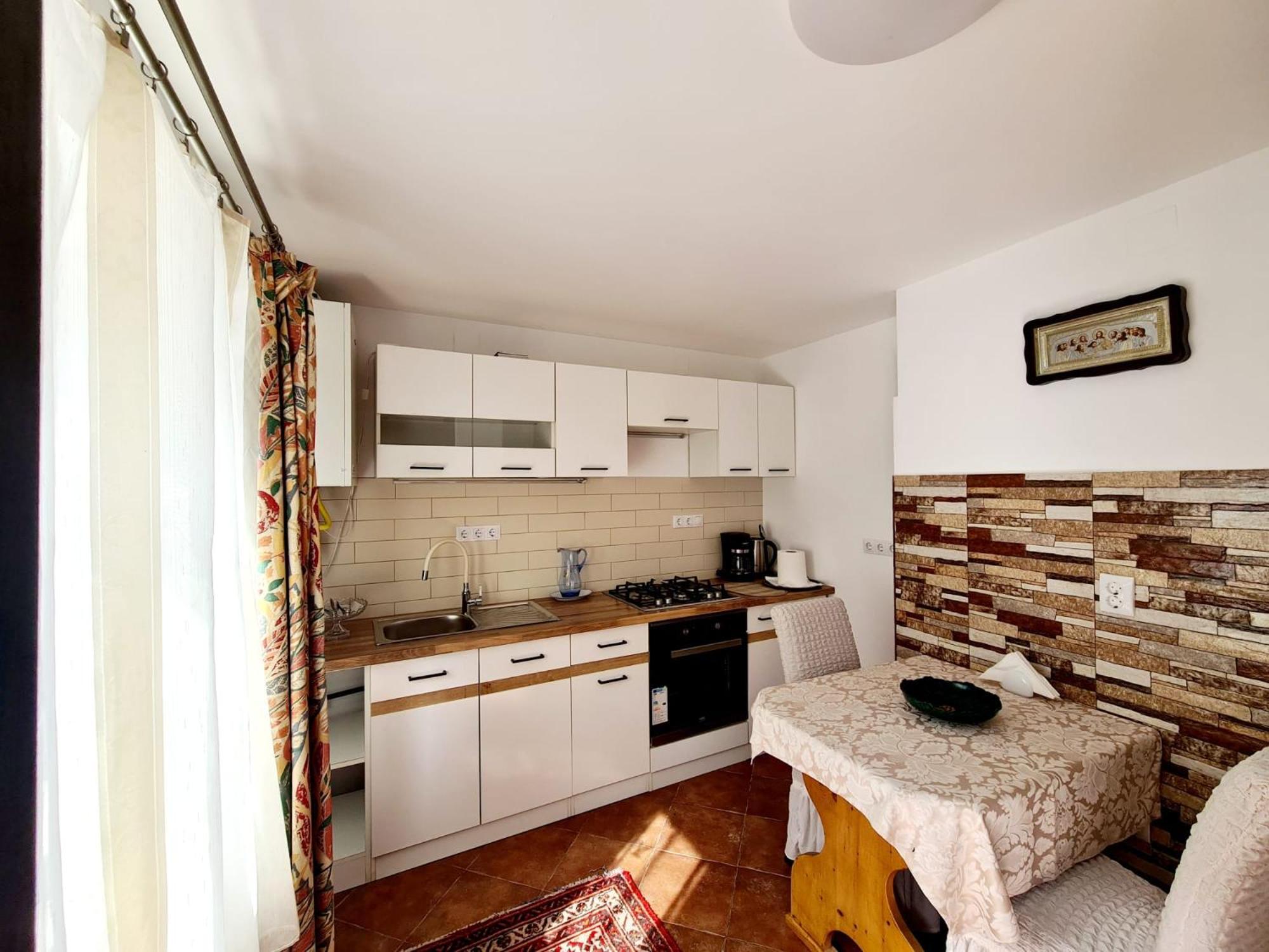 Hotel Armenopolis - Adults Only Gherla Exterior foto